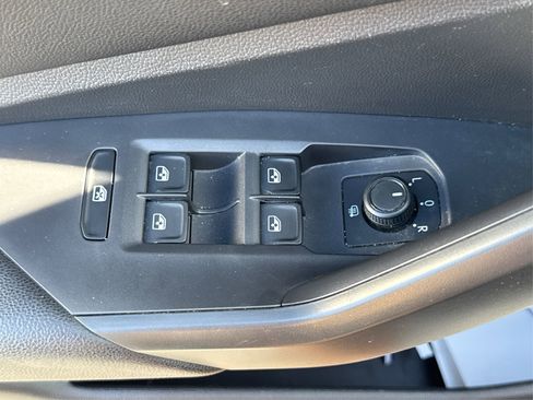 Used 2019 Volkswagen Jetta R-Line image 35