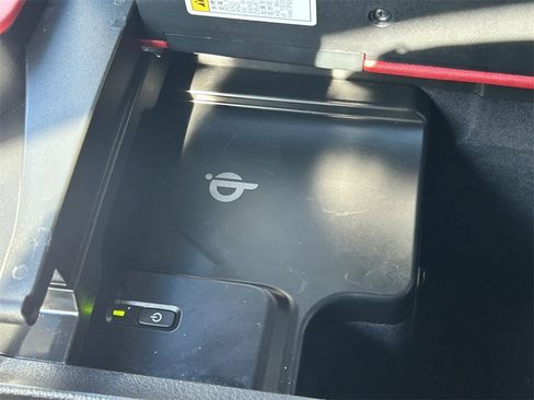 Used 2022 Lexus ES 300h F Sport image 38