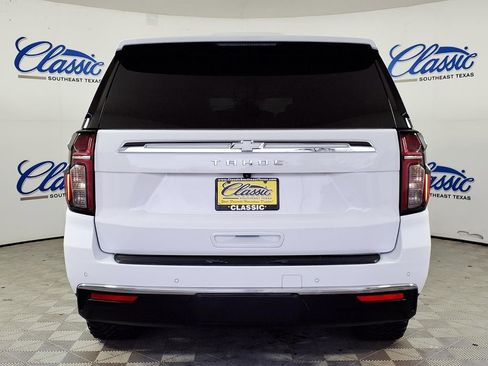 Used 2021 Chevrolet Tahoe LT w/ LT Signature Package image 4