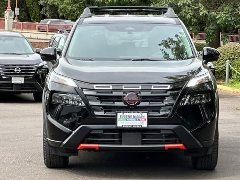 New 2026 Nissan Rogue SV w/ Rock Creek Premium Package AWD/4WD image 10