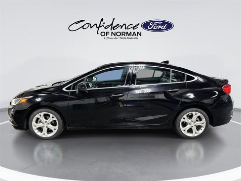 Used 2016 Chevrolet Cruze Premier image 5