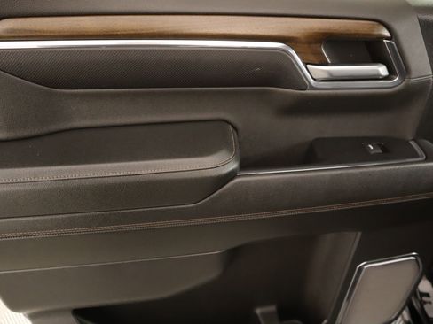 Used 2024 Chevrolet Silverado 1500 High Country image 18