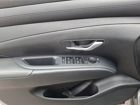 Certified 2025 Hyundai Tucson SEL AWD/4WD image 12