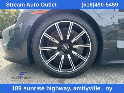 Used 2023 Porsche Taycan 4S image 8