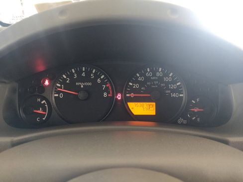 Used 2021 Nissan Frontier SV RWD image 23