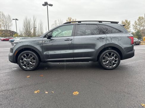 Used 2022 Kia Sorento X-Line EX image 4