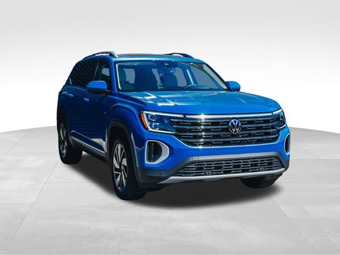 New 2025 Volkswagen Atlas SEL image 6