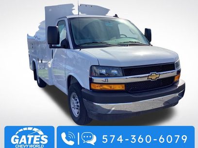 New 2025 Chevrolet Express 3500 w/ Power Convenience Package