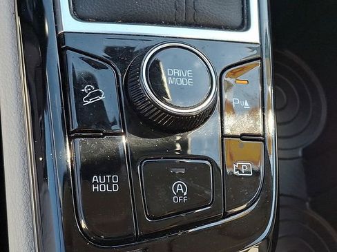 Certified 2025 Kia Sportage EX w/ Premium Package image 25