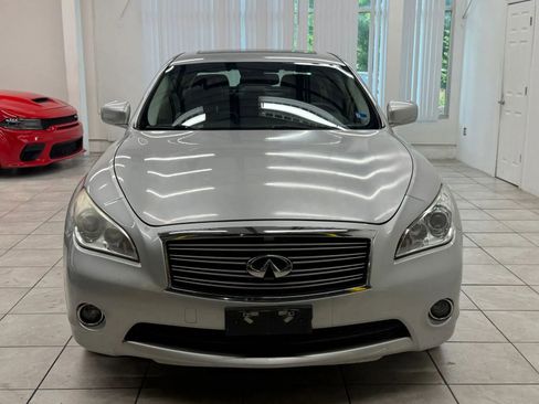 Used 2014 INFINITI Q70 3.7 w/ Premium Package AWD/4WD image 2