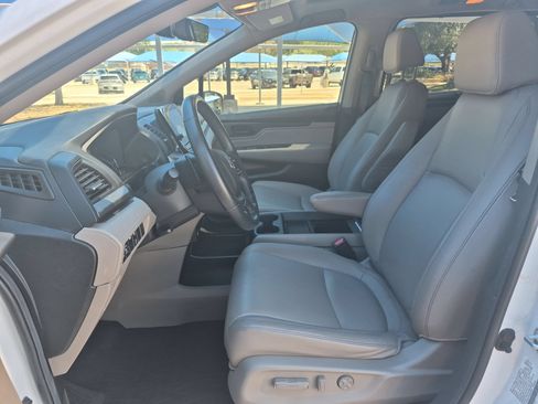 Certified 2022 Honda Odyssey EX-L image 13