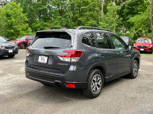 Certified 2024 Subaru Forester Premium AWD/4WD image 6