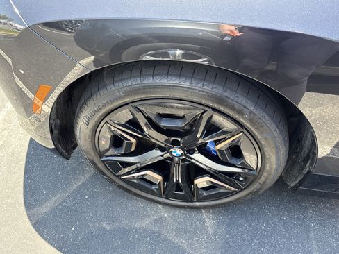 Used 2024 BMW iX M60 AWD/4WD image 31