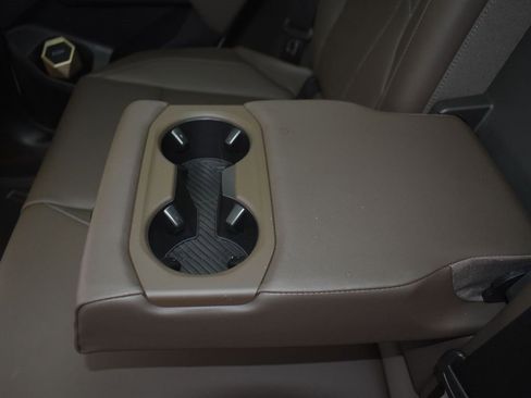 Used 2025 BMW X3 xDrive30i w/ M Sport Package image 17