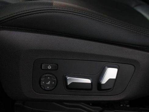 Used 2019 BMW X3 sDrive30i w/ Convenience Package image 12