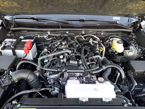 New 2025 Toyota 4Runner Limited image 14