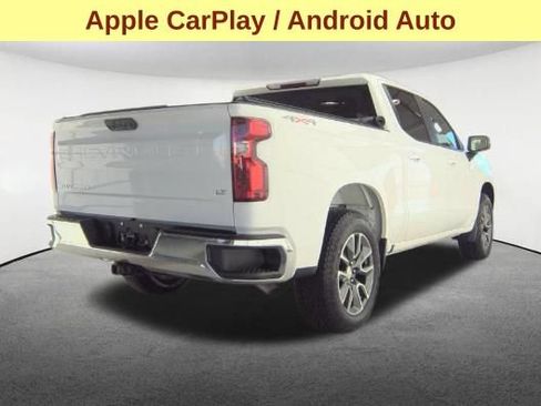 Used 2024 Chevrolet Silverado 1500 LT AWD/4WD image 5