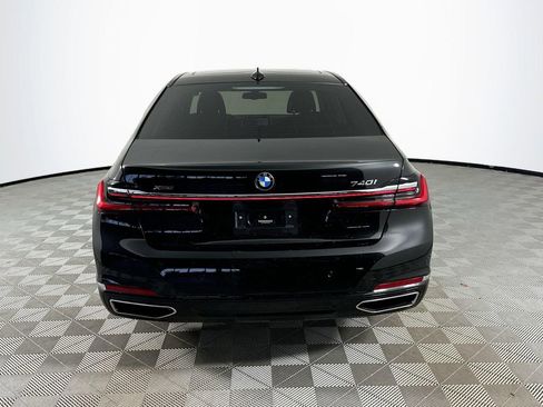 Used 2021 BMW 740i xDrive w/ Premium Package AWD/4WD image 6