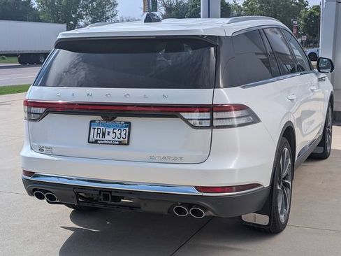 Used 2026 Lincoln Aviator Reserve w/ Illumination Package AWD/4WD image 7