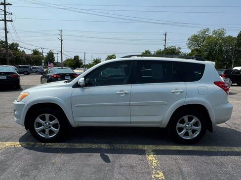 Used 2012 Toyota RAV4 Limited image 9
