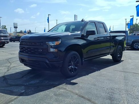 Used 2023 Chevrolet Silverado 1500 Custom w/ LPO, Dark Essentials Package AWD/4WD image 3