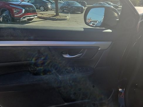 Used 2021 Honda CR-V Special Edition image 17