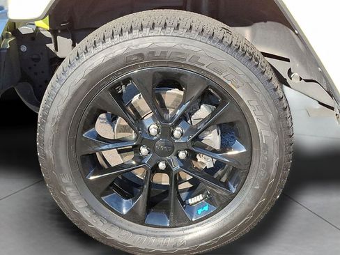 Used 2023 Jeep Wrangler Sahara w/ Cold Weather Group image 10