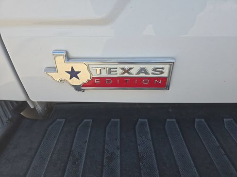 Used 2020 Ford F150 XLT w/ Equipment Group 302A Luxury AWD/4WD image 13