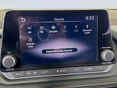 Used 2022 Nissan Rogue SV image 37