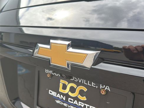 Used 2025 Chevrolet Traverse LT AWD/4WD image 40