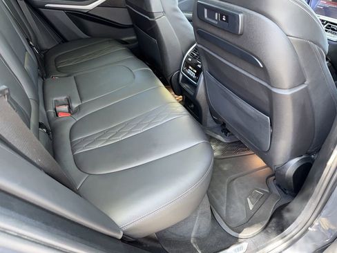Used 2022 BMW X5 M50i w/ Executive Package image 24