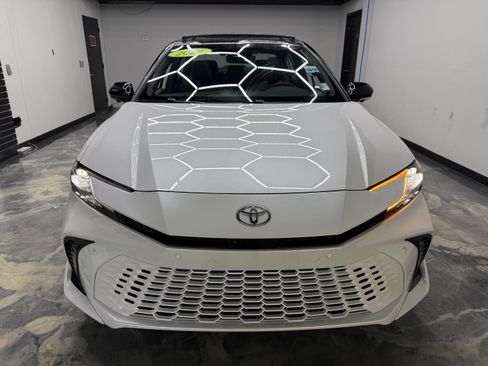 Used 2026 Toyota Camry XSE AWD/4WD image 7