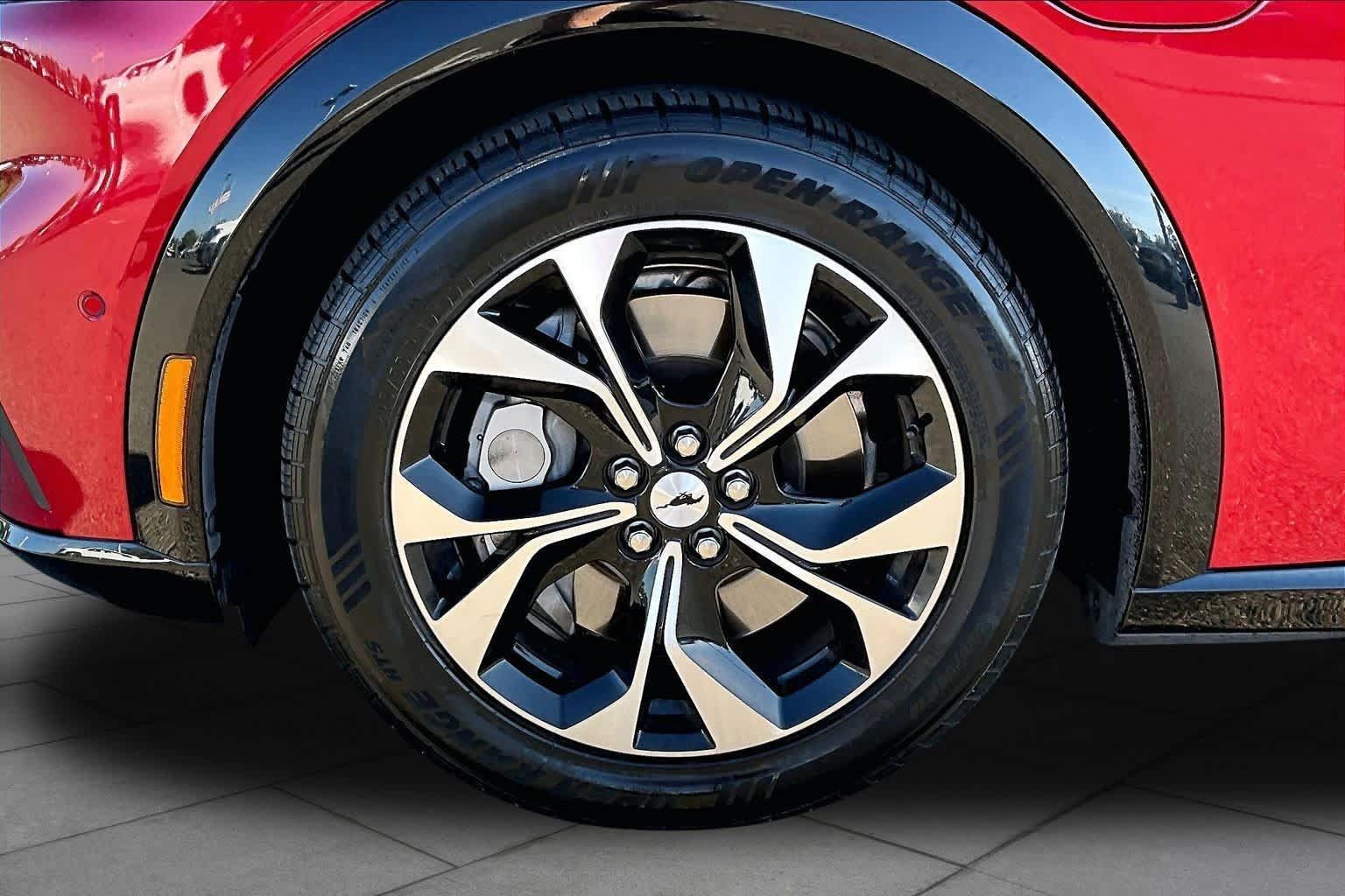 Used 2021 Ford Mustang Mach-E Premium AWD/4WD image 10