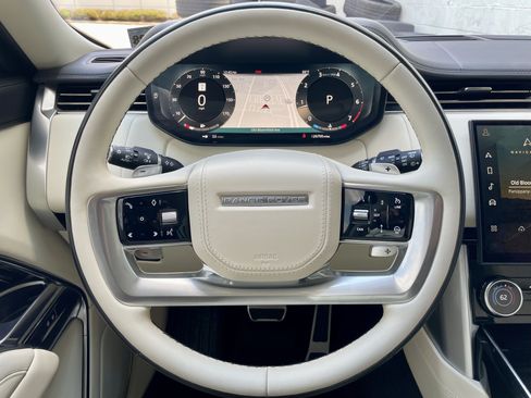 Certified 2023 Land Rover Range Rover Long Wheelbase Autobiography AWD/4WD image 21
