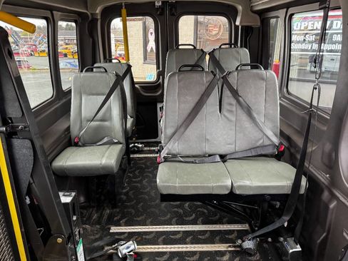 Used 2016 Ford Transit 250 148 Medium Roof RWD image 23