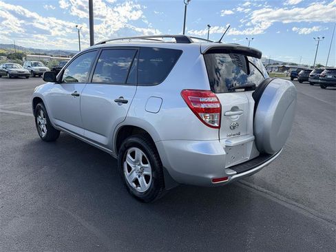 Used 2012 Toyota RAV4 4WD w/ Value Pkg image 5