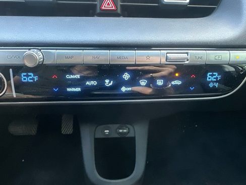 Used 2023 Hyundai Ioniq 5 Limited RWD image 18