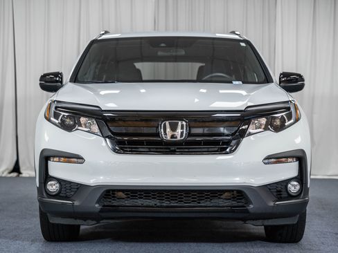 Used 2022 Honda Pilot Sport image 2