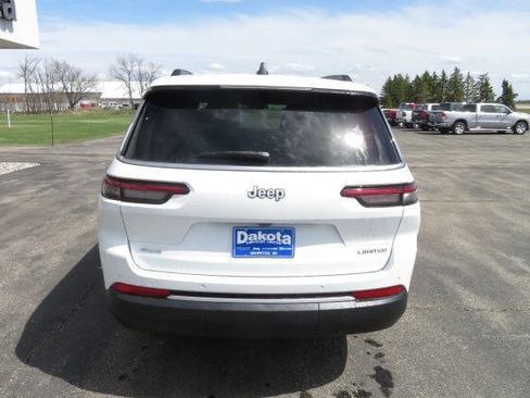 New 2026 Jeep Grand Cherokee L Limited AWD/4WD image 8