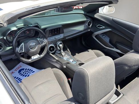 Used 2023 Chevrolet Camaro LT RWD image 18