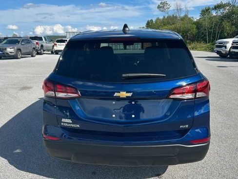 Certified 2022 Chevrolet Equinox LS w/ LS Convenience Package image 4