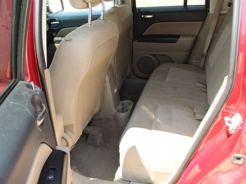 Used 2016 Jeep Patriot Latitude image 17