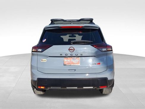 Certified 2026 Nissan Rogue SV w/ Rock Creek Premium Package AWD/4WD image 5