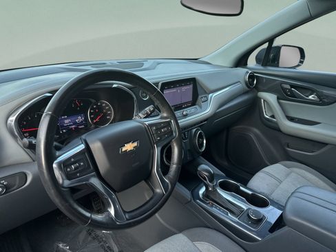 Used 2020 Chevrolet Blazer LT FWD image 24