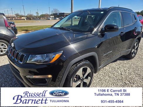Used 2017 Jeep Compass Latitude w/ Popular Equipment Group image 1