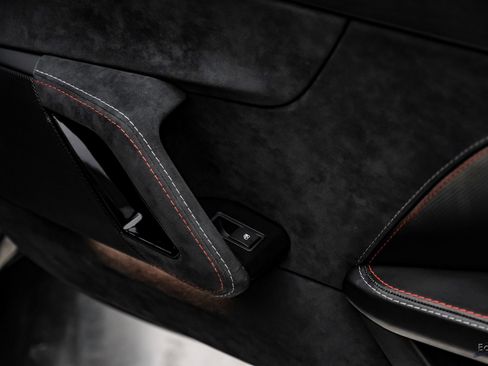 Used 2021 Lotus Evora image 74