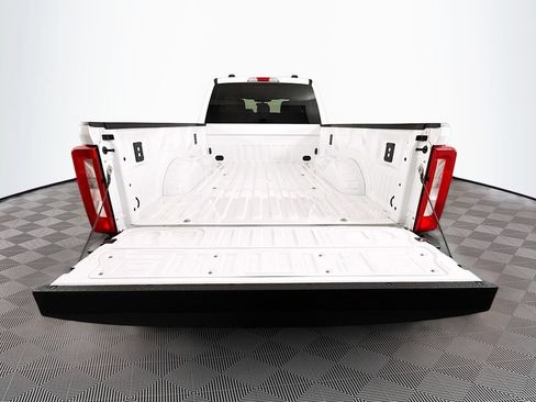 Used 2024 Ford F350 XLT w/ FX4 Off-Road Package AWD/4WD image 23