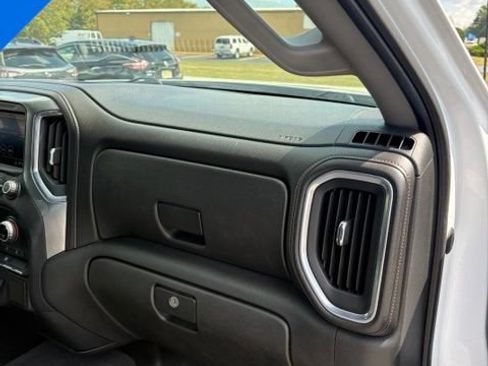 Used 2020 Chevrolet Silverado 1500 RST w/ Rally Edition AWD/4WD image 35