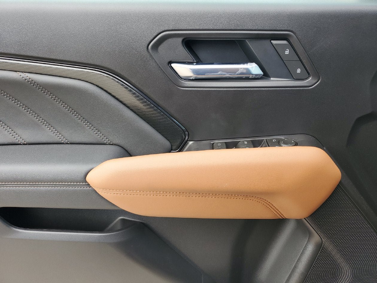 New 2026 GMC Canyon AT4 AWD/4WD image 17