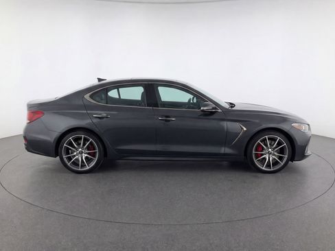 Used 2025 Genesis G70 2.5T AWD/4WD image 11